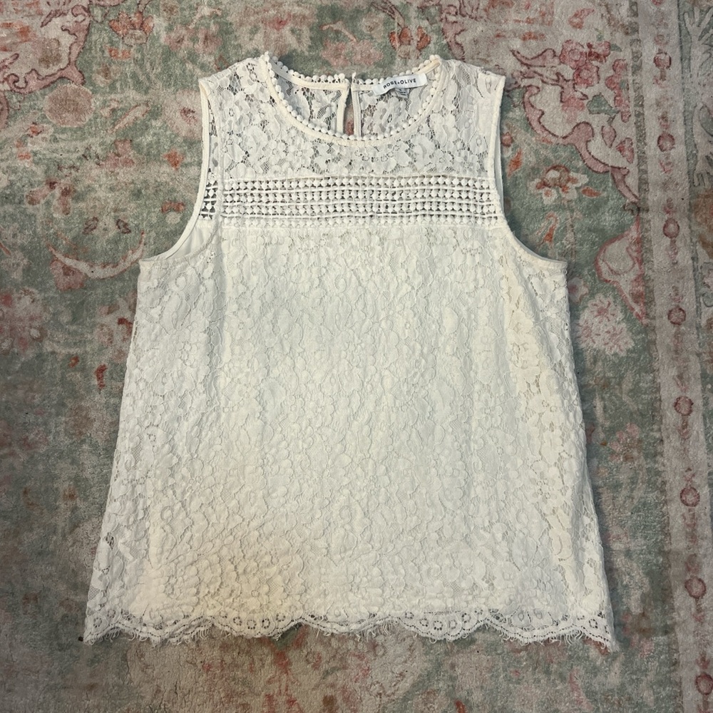 Rose & Olive Lace Sleeveless Blouse - Cream